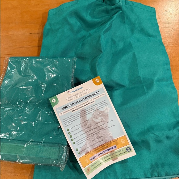 Abrand Teal Cat Carrier Pouch - Picture 1 of 3